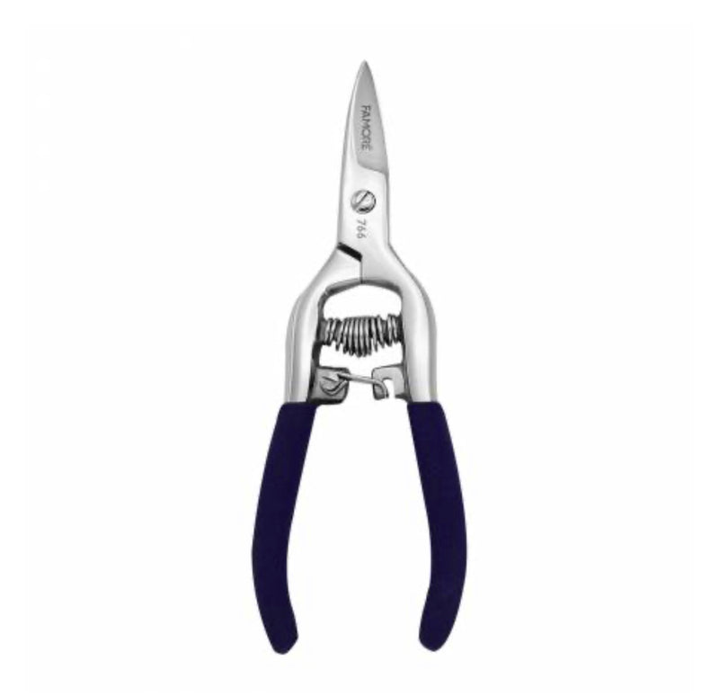 Famore Rag Quilt Snips