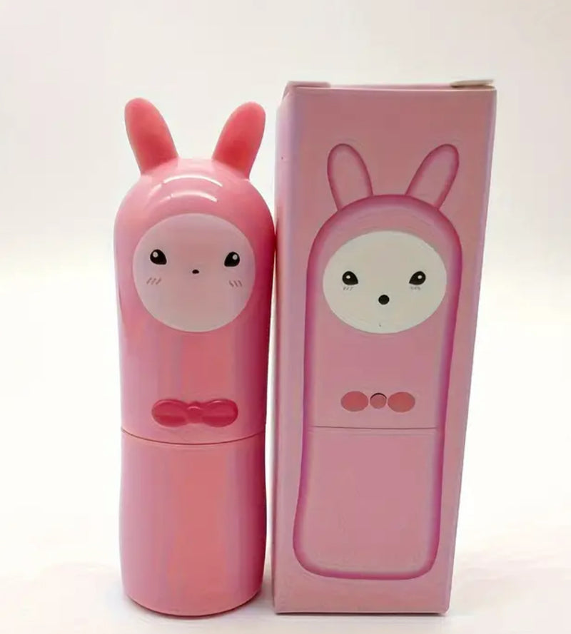 Llama Needle Holder