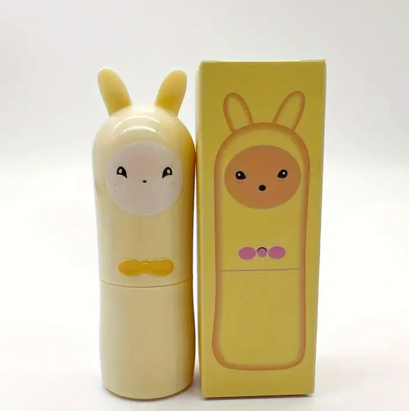 Llama Needle Holder